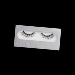 Eyelashes Dream Collection by r.e.m. beauty, Ariana Grande Provocateur